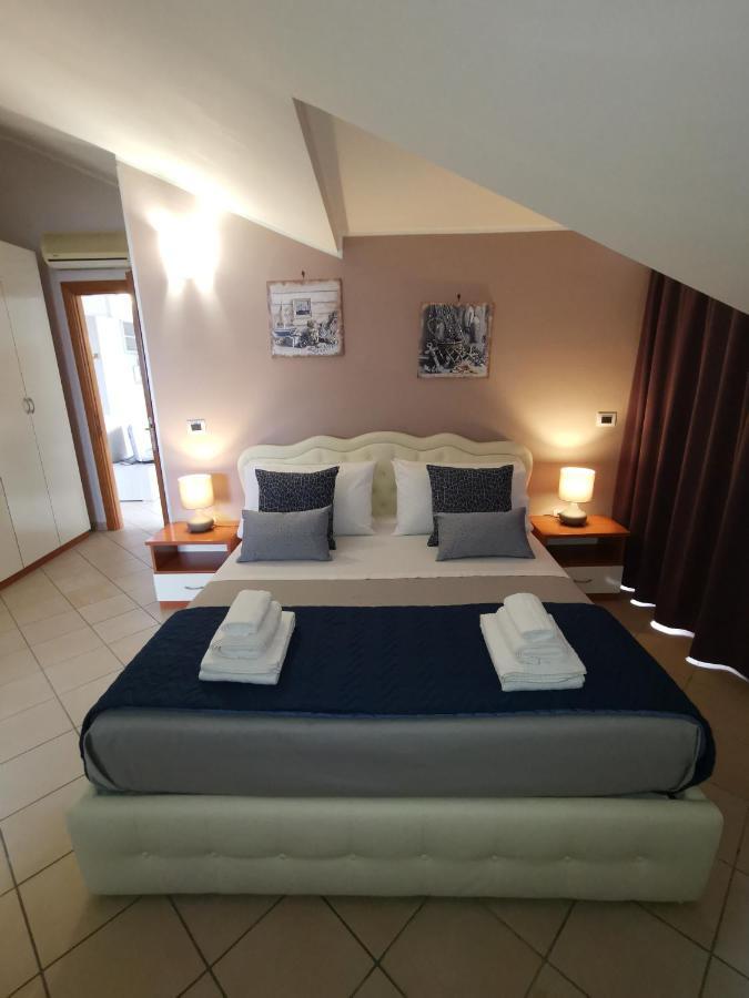 B&B Louise Santa Maria Capua Vetere Esterno foto