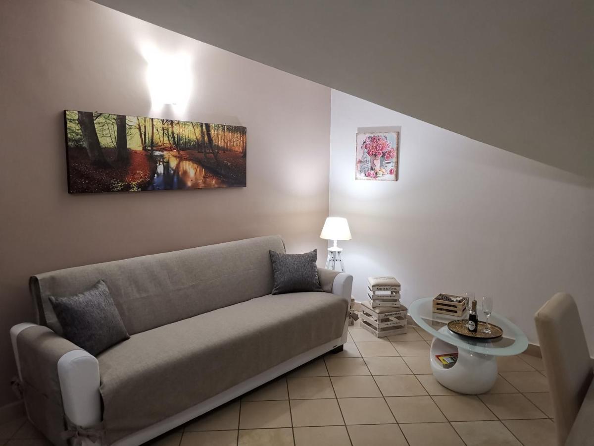 B&B Louise Santa Maria Capua Vetere Esterno foto